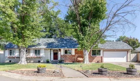 120 Queen Anne Dr, Red Bluff, CA 96080 photo 1
