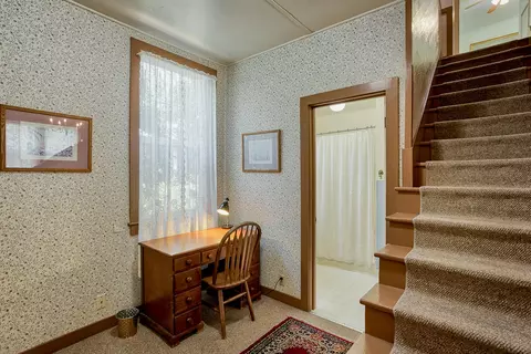 1059 Pine St, Redding, CA 96001 photo 9