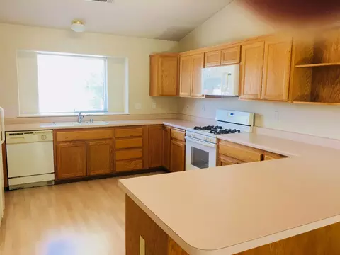 2854 Cobblestone Loop, Anderson, CA 96007 photo 14