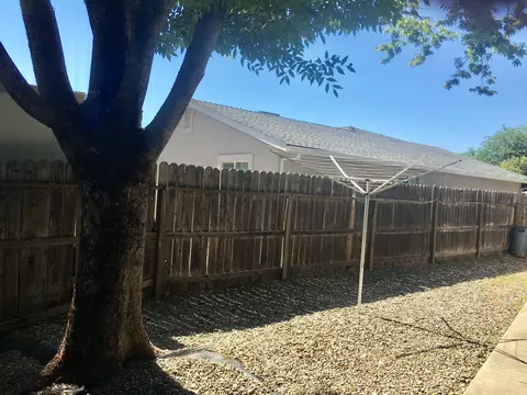 2854 Cobblestone Loop, Anderson, CA 96007 photo 12