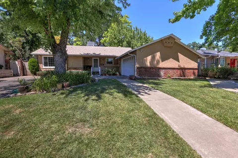 172 Oleander Cir, Redding, CA 96001 photo 4
