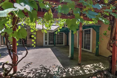 172 Oleander Cir, Redding, CA 96001 photo 42