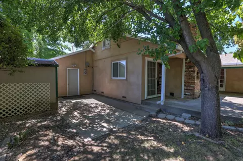 172 Oleander Cir, Redding, CA 96001 photo 38