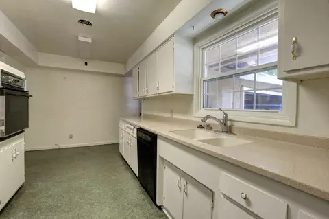 172 Oleander Cir, Redding, CA 96001 photo 20