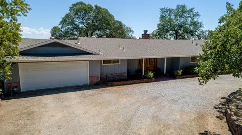 3515 Hillcrest St, Redding, CA 96001 photo 25