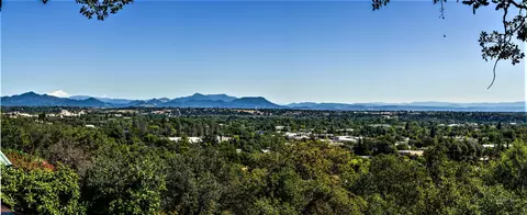 3515 Hillcrest St, Redding, CA 96001 photo 4
