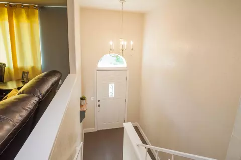3640 Summit Dr, Redding, CA 96001 photo 3