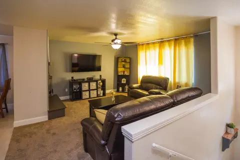 3640 Summit Dr, Redding, CA 96001 photo 4