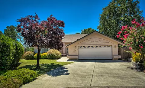 435 Franciscan Trl, Redding, CA 96003 photo 10