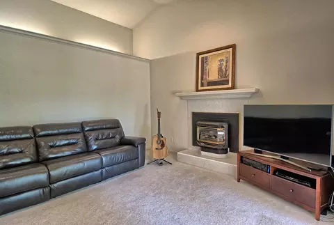 435 Franciscan Trl, Redding, CA 96003 photo 24