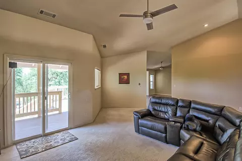 435 Franciscan Trl, Redding, CA 96003 photo 21