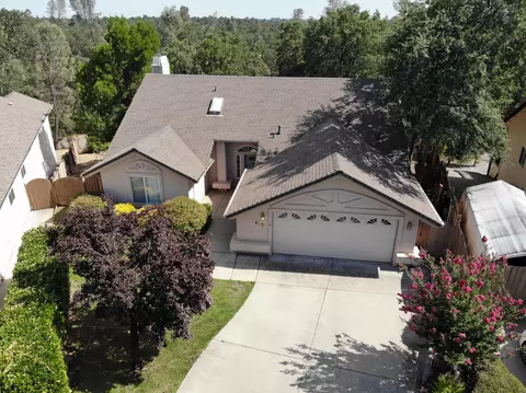 435 Franciscan Trl, Redding, CA 96003 photo 1