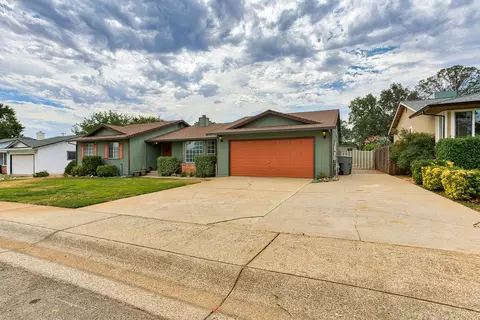 2639 Ivy Hill Dr, Redding, CA 96002 photo 4