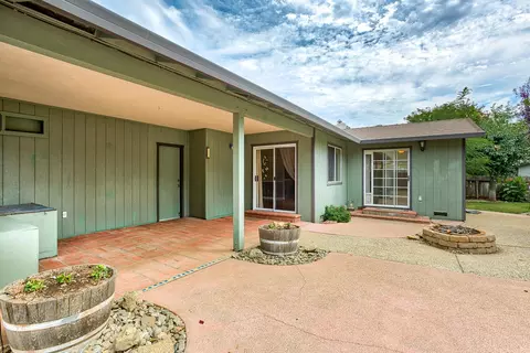 2639 Ivy Hill Dr, Redding, CA 96002 photo 24