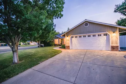 1590 Purple Way, Redding, CA 96003 photo 27