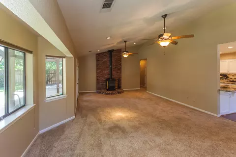 3155 Barrel Ct, Redding, CA 96001 photo 16