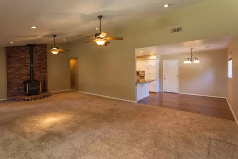 3155 Barrel Ct, Redding, CA 96001 photo 14
