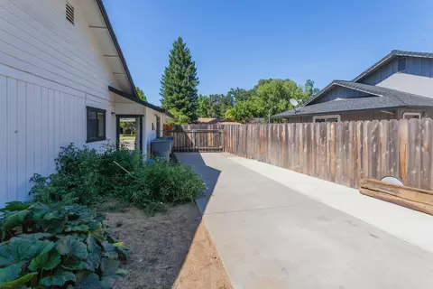 3155 Barrel Ct, Redding, CA 96001 photo 53
