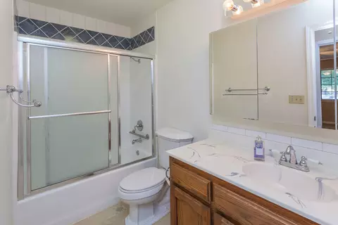 3155 Barrel Ct, Redding, CA 96001 photo 29