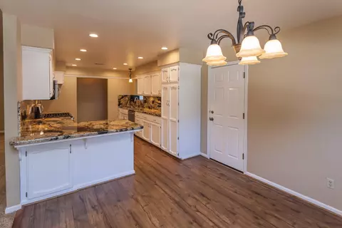 3155 Barrel Ct, Redding, CA 96001 photo 13