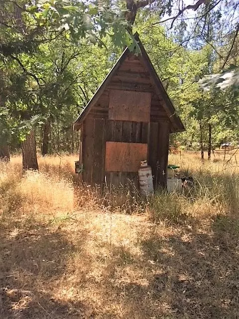 16992 Phillips Rd, Oak Run, CA 96069 photo 6