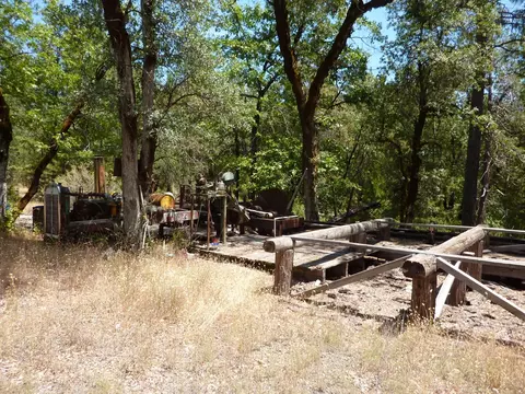 16992 Phillips Rd, Oak Run, CA 96069 photo 9