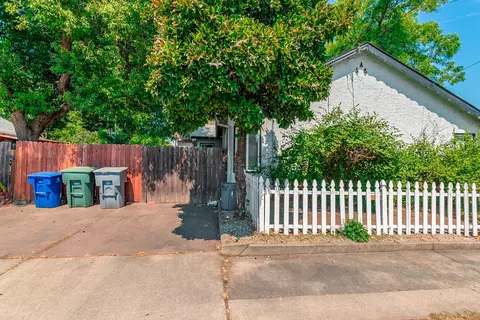 905 Parkview Ave, Redding, CA 96001 photo 26