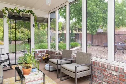 1179 Edgewood Dr, Redding, CA 96003 photo 7