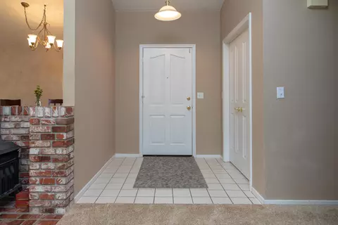 1179 Edgewood Dr, Redding, CA 96003 photo 8