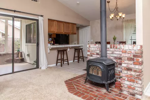 1179 Edgewood Dr, Redding, CA 96003 photo 11