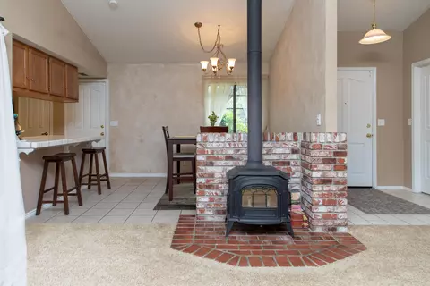 1179 Edgewood Dr, Redding, CA 96003 photo 12