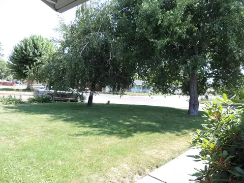 20568 Hudson St, Burney, CA 96013 photo 37