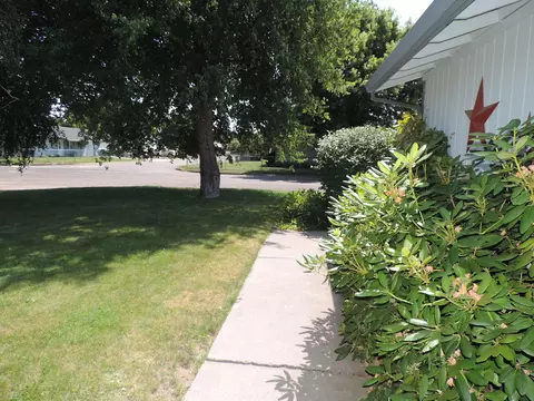 20568 Hudson St, Burney, CA 96013 photo 38