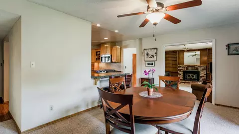 1803 Manchester Dr, Redding, CA 96002 photo 7