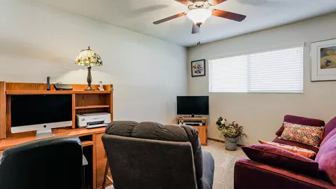 1803 Manchester Dr, Redding, CA 96002 photo 23