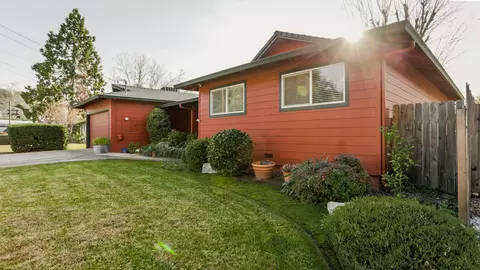 1803 Manchester Dr, Redding, CA 96002 photo 29