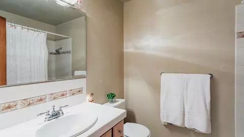 1803 Manchester Dr, Redding, CA 96002 photo 14