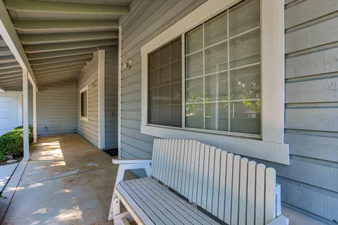1429 White Water Cir, Redding, CA 96003 photo 7