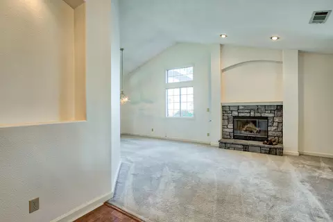 1429 White Water Cir, Redding, CA 96003 photo 9