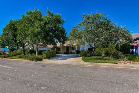 1429 White Water Cir, Redding, CA 96003 photo 1