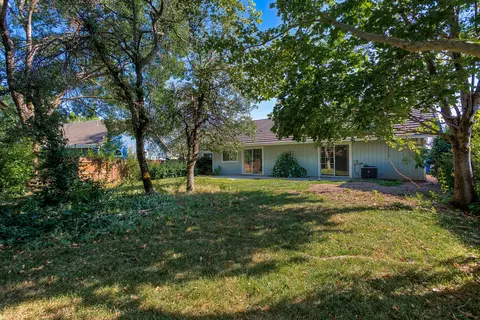 1429 White Water Cir, Redding, CA 96003 photo 41