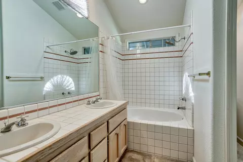 1429 White Water Cir, Redding, CA 96003 photo 35