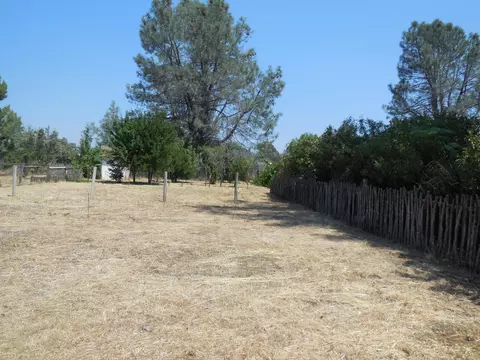 5231 Dino Dr, Anderson, CA 96007 photo 10