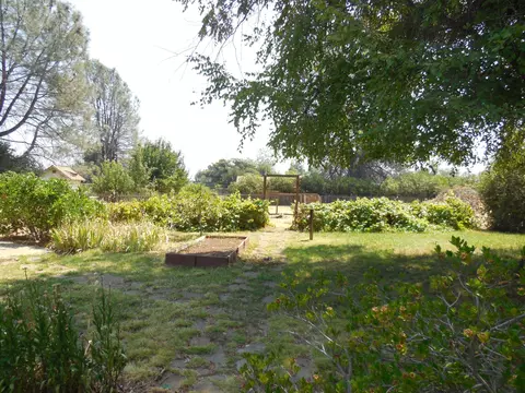 5231 Dino Dr, Anderson, CA 96007 photo 4