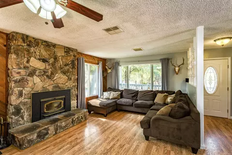 20528 Terri Lee, Redding, CA 96003 photo 6