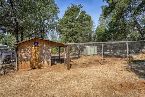 20528 Terri Lee, Redding, CA 96003 photo 25