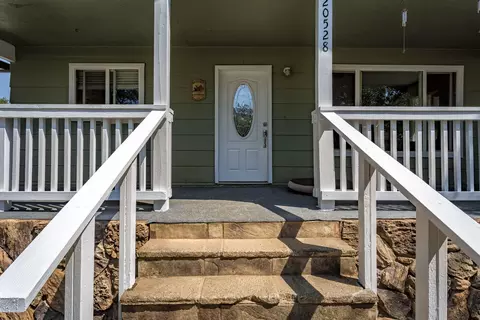 20528 Terri Lee, Redding, CA 96003 photo 2