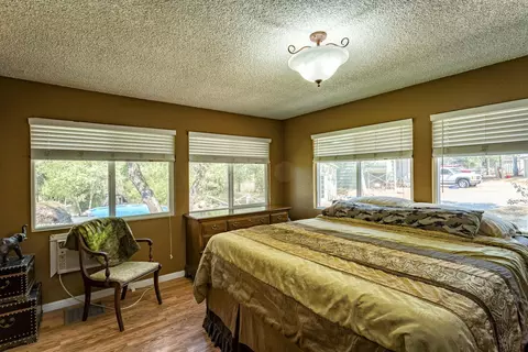 20528 Terri Lee, Redding, CA 96003 photo 16