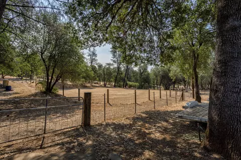20528 Terri Lee, Redding, CA 96003 photo 22