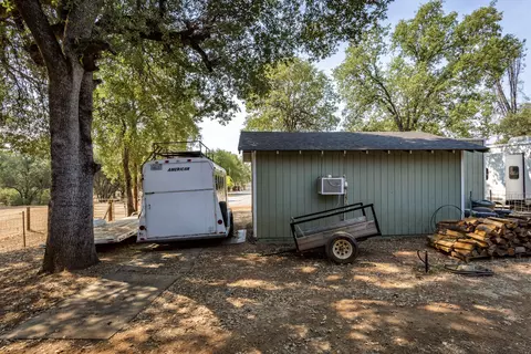 20528 Terri Lee, Redding, CA 96003 photo 24